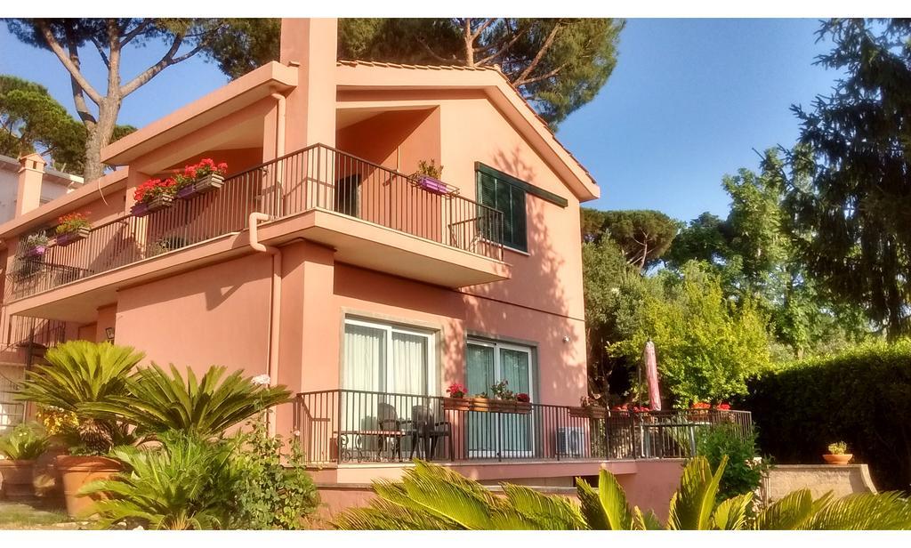 La Casa Di Lili Bed and Breakfast Grottaferrata Εξωτερικό φωτογραφία